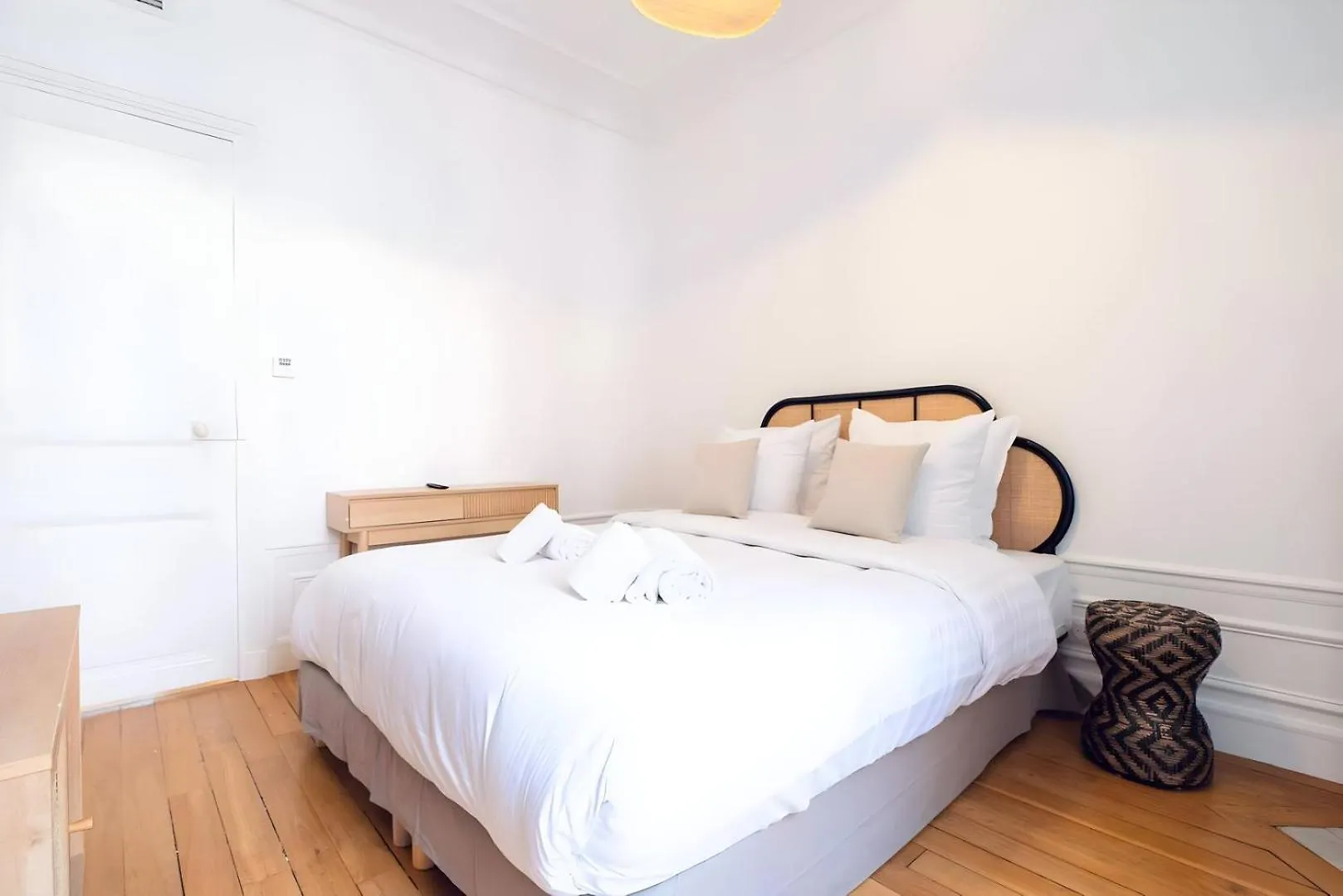 Tbs 320 - Superb Apartment With Eiffel Tower View Paryż