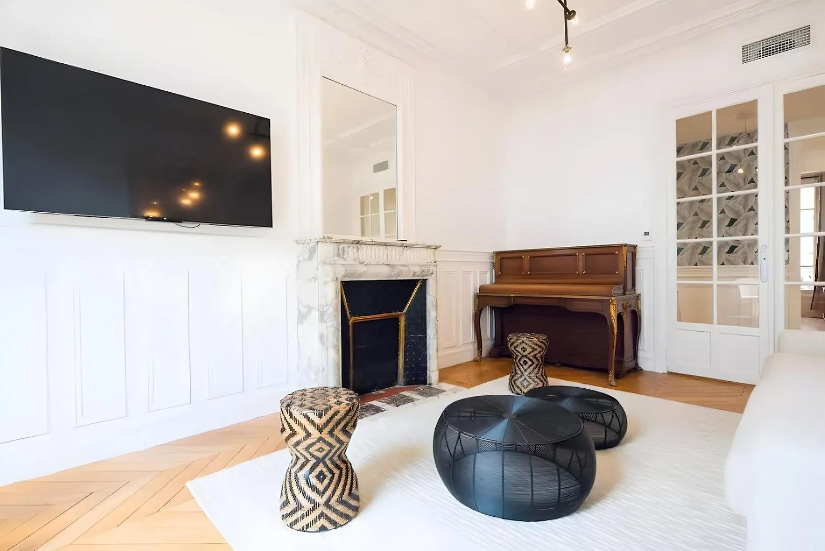 Tbs 320 - Superb Apartment With Eiffel Tower View Paryż